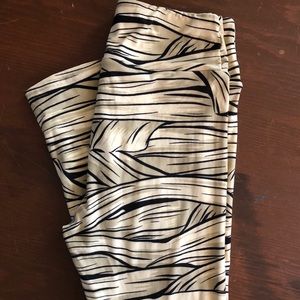 LULAROE mummy OS leggings